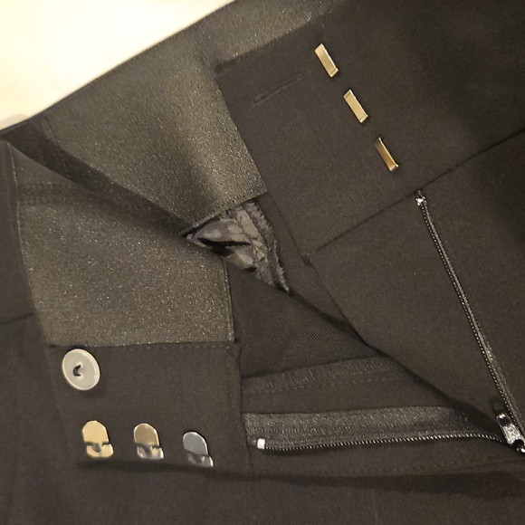 A. Byer Women's Waist Slimming Black Dress Pants Size 7 - Picture 8 of 10